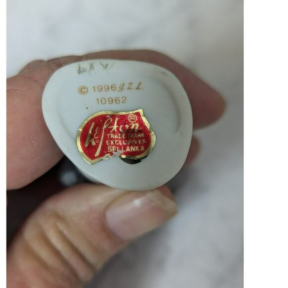 Vintage Lefton Colonial Village Morton Manchester figure Holiday Christmas - Picture 5 of 7